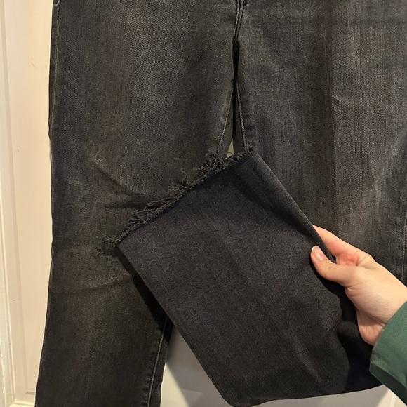 MOTHER The Hustler High Waist Fray Hem Ankle Bootcut Jeans - Picture 4 of 13